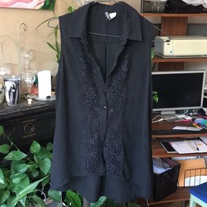 Black Lace Accented Sleeveless Blouse